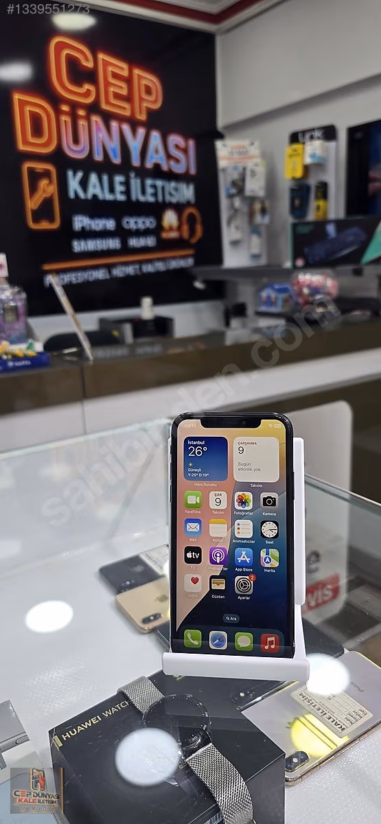 iPhone XS 256 GB ürün fotoğrafı