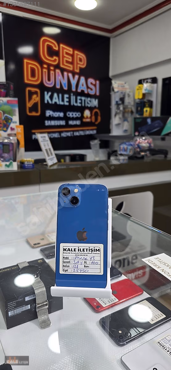 iPhone 13 128 GB ürün fotoğrafı